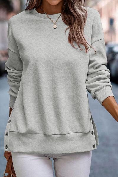 Snap Detail Round Neck Dropped Shoulder Sweatshirt - Luna Haru